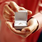 How to Clean a Diamond Ring With Rhodium Plating