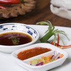 What Is Ratio for Cornstarch & Water to Thicken Sauce?