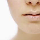 The Benefits of Cocoa Butter on the Lips