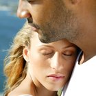 How to Apologize to Your Girlfriend When She's Being Overly Sensitive