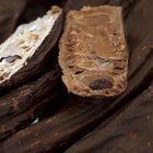 Nutrition in Carob Vs. Chocolate