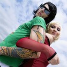 How Do I Find a Goth Guy to Date?