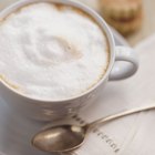 How to Make Frothy Steamed Milk