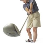 How to Keep the Right Elbow Tucked in the Golf Swing | Woman - The Nest