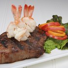 How to Cook Steak & Shrimp in a Skillet
