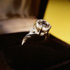 How to Shine an Antique Diamond Ring