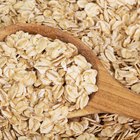 Can You Use Oatmeal to Remove Blackheads?