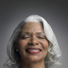 How to Make a Hair Rinse to Cover Up Gray Hair