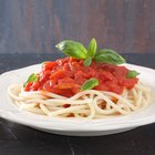 How to Reduce a Tomato Sauce