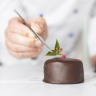 The Difference Between Bittersweet Chocolate & Unsweetened Chocolate