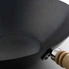 How to Season a Wok