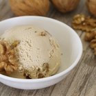 How to Make Walnuts in Syrup