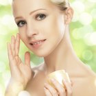 How to Treat Puffy Eyes, Dark Circles & Wrinkles