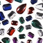 How to Do Easy Nail Designs With Rhinestones