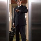 How to Figure out the Size of a Suit by Weight & Height