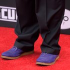 How to Keep Wrinkles Out of Pants While Wearing Them