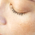 How to Reduce Wrinkles by Moisturizing