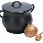 Substitutes for Shallots in Cooking