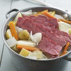 How to Cook a Large Amount of Corned Beef