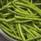 Nutritional Value of Sugar Snap Peas & Green Beans