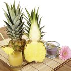 What Juices Are Good for Healing Acne Rosacea?