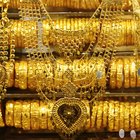 How to Get Black Off of a Gold Chain