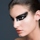 How to Make a Makeup Stencil