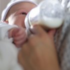 How to Formula Feed a Baby