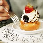 How to Make Stiff Peaks in Whipped Cream