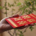What Is an Appropriate Gift for a Chinese Wedding?