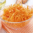 How to Grate Carrots
