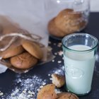 How to Make Soft Oatmeal Cookies