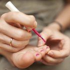 How to Use a Pedicure Set