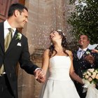 How to Plan a Wedding for 25 Guests
