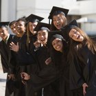 How to Word a Graduation Card