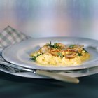 The Best Types of Pans to Cook Scrambled Eggs