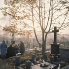 Is There a Charity That Will Assist With Funeral Costs for a Child?