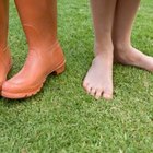 How to Naturally Get Your Feet to Stop Stinking
