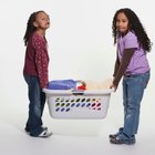 Ideas para la enseñanza de los conceptos de pesado y ligero a los niños de Kinder