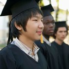 Appropriate Graduation Gifts for a Man With a Master's Degree