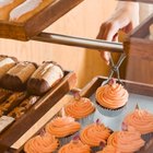 How to Frost Cupcakes Like a Pro