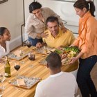 How to Invite People for a Meal at Home