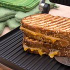 The Calories in Sharp Cheddar Cheese