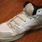 How to Tie Your Shoe Laces Without Them Showing