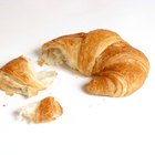 How to Make Homemade Crescent Rolls