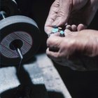 How to Use a Jewelry Polishing Cloth