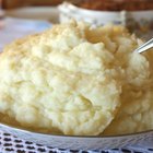 How to Make Mashed Potatoes From Scratch