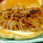 How to Make Pulled Pork Sandwiches