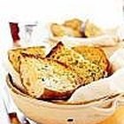 How to make homemade garlic bread