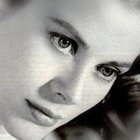How to Dress Like Grace Kelly